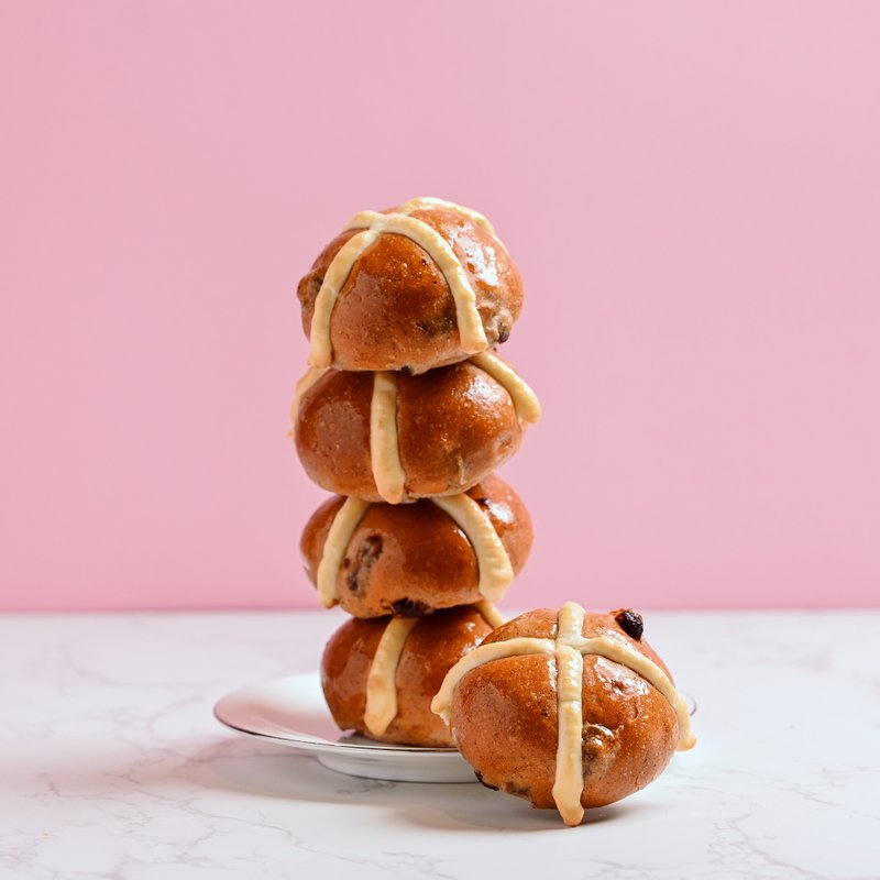 Traditional Hot Cross Buns