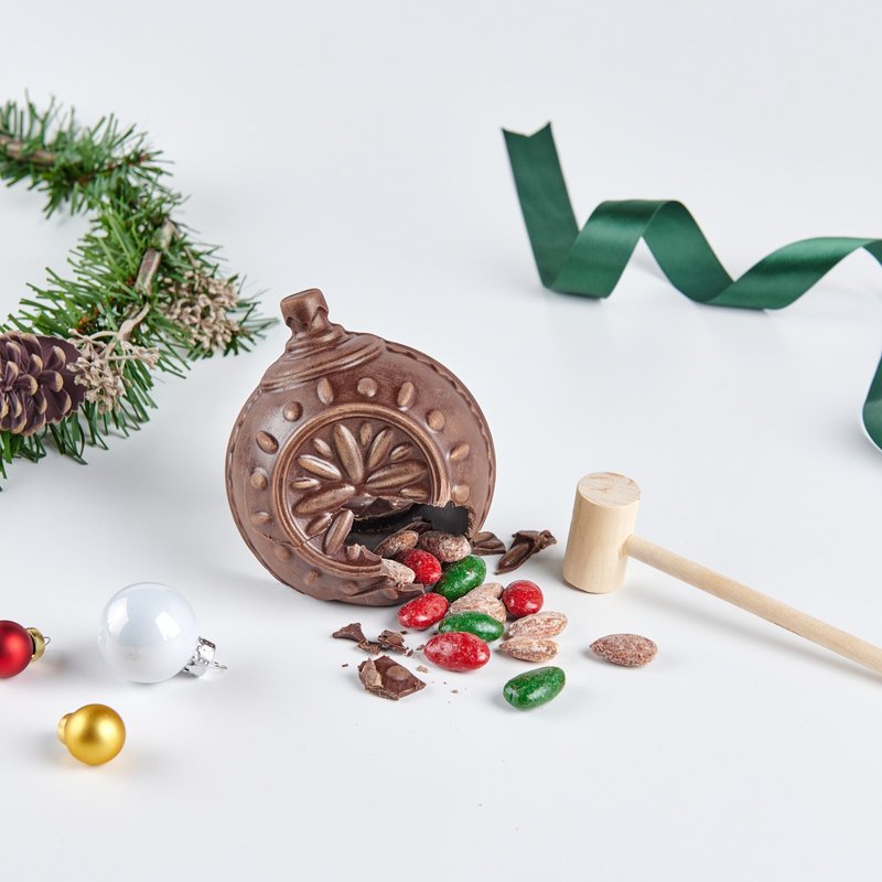 Surprise Piñata Chocolate Santa Ball with Wooden Hammer 