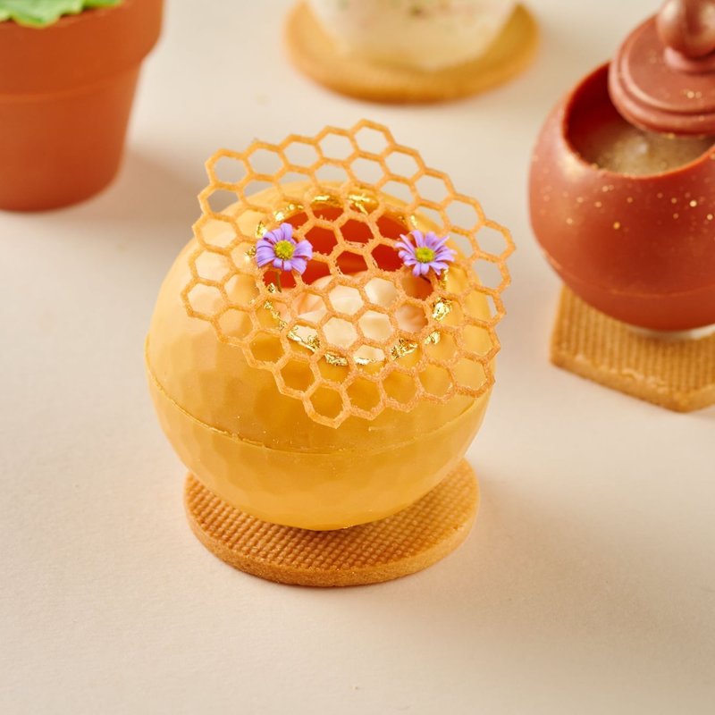 Honeycomb Ball	