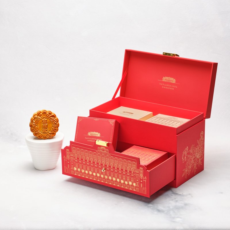 Low Sugar White Lotus Seed Paste with Double Yolks Baked Mooncakes