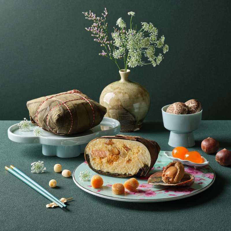 Traditional Hong Kong-style Abalone Treasures Rice Dumpling