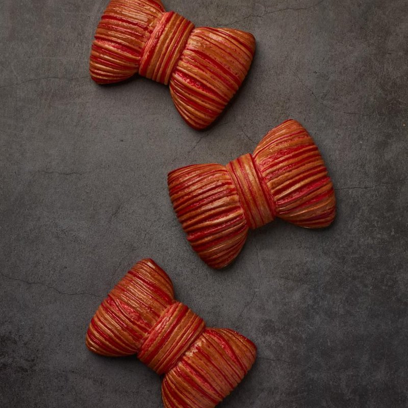 Strawberry Bow Tie Croissant